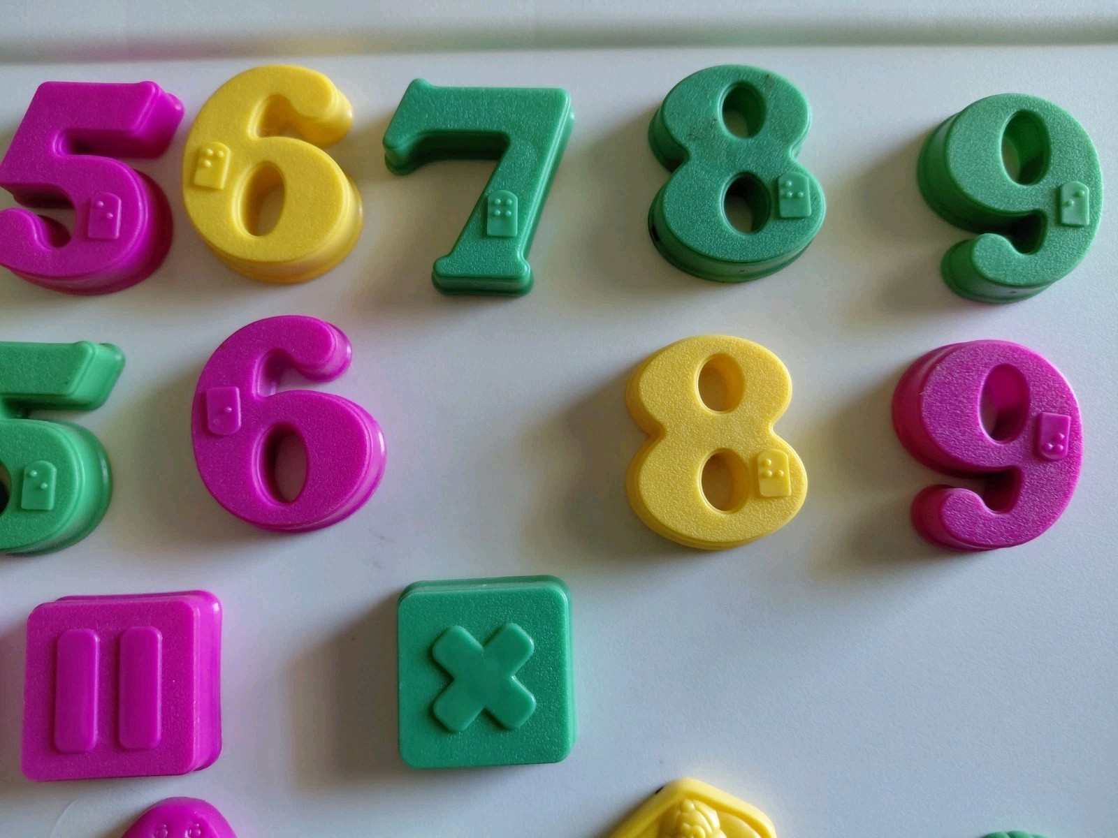 Vtg 1997 Barney & Friends Magnetic Numbers set BJ Baby Bop 30 Pieces 90s