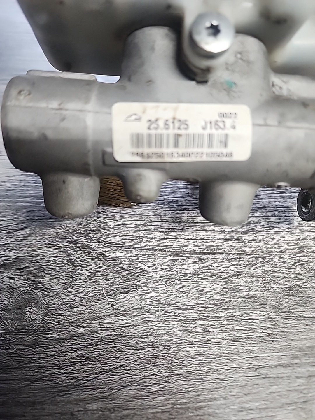 2012 NISSAN FRONTIER Brake Master Cylinder with Reservoir and Sensor