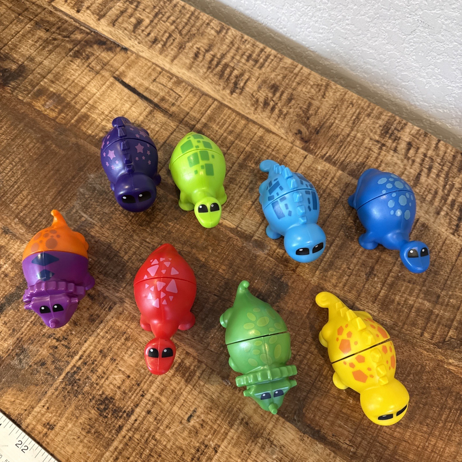 Snap-n-Learn Matching Dinos Learning Resources Dinosaur 16 Piece Color Match Set
