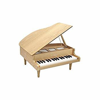 Natural KAWAI grand piano