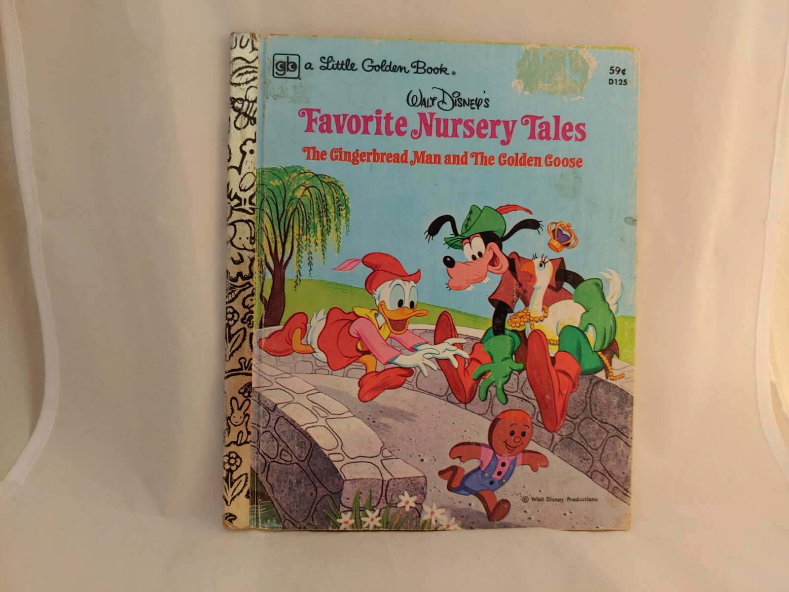 CHOOSE 1 LITTLE GOLDEN BOOK – Variety of books see description
