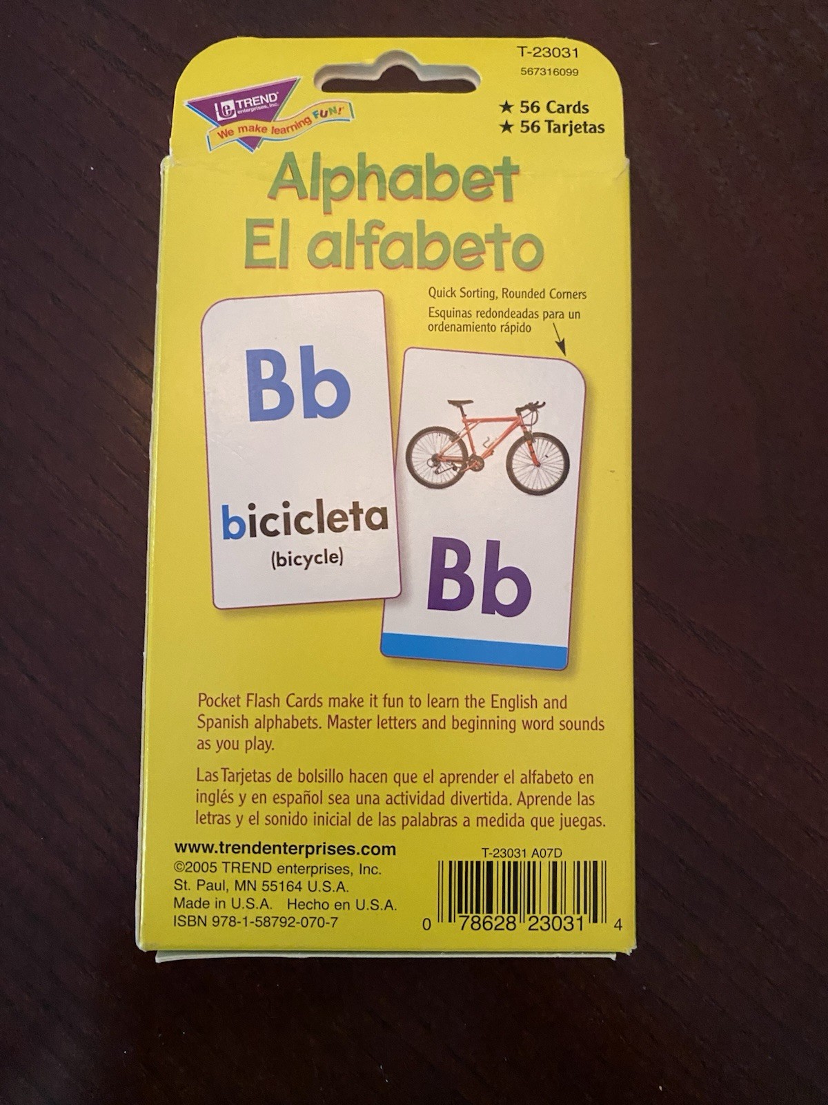 Trend Pocket Flash Cards Including Sight Words, Alphabet And Shapes & Colors