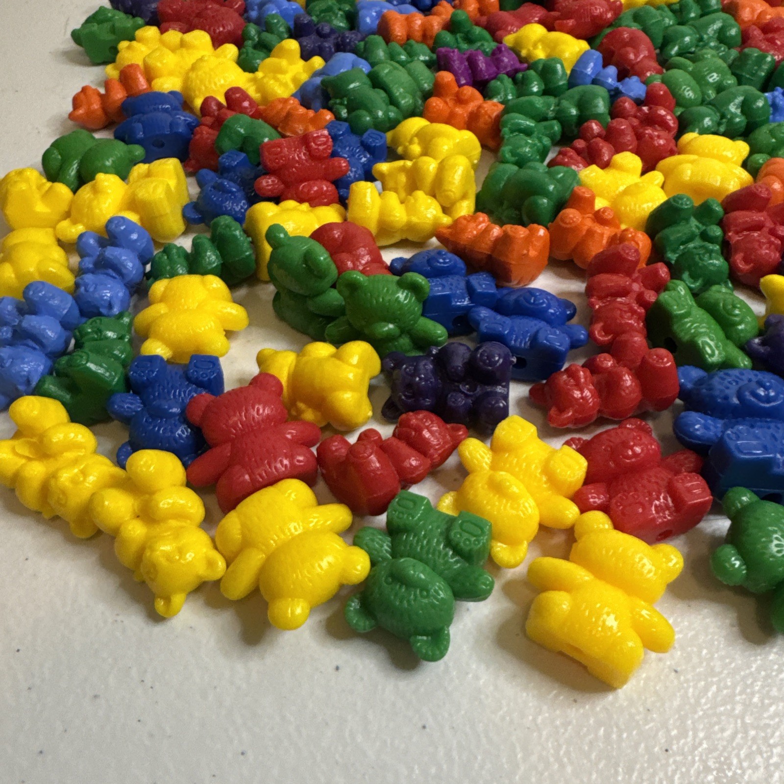 Counting and Sorting Bears 156 Home School Green Yellow Blue Red Purple Orange