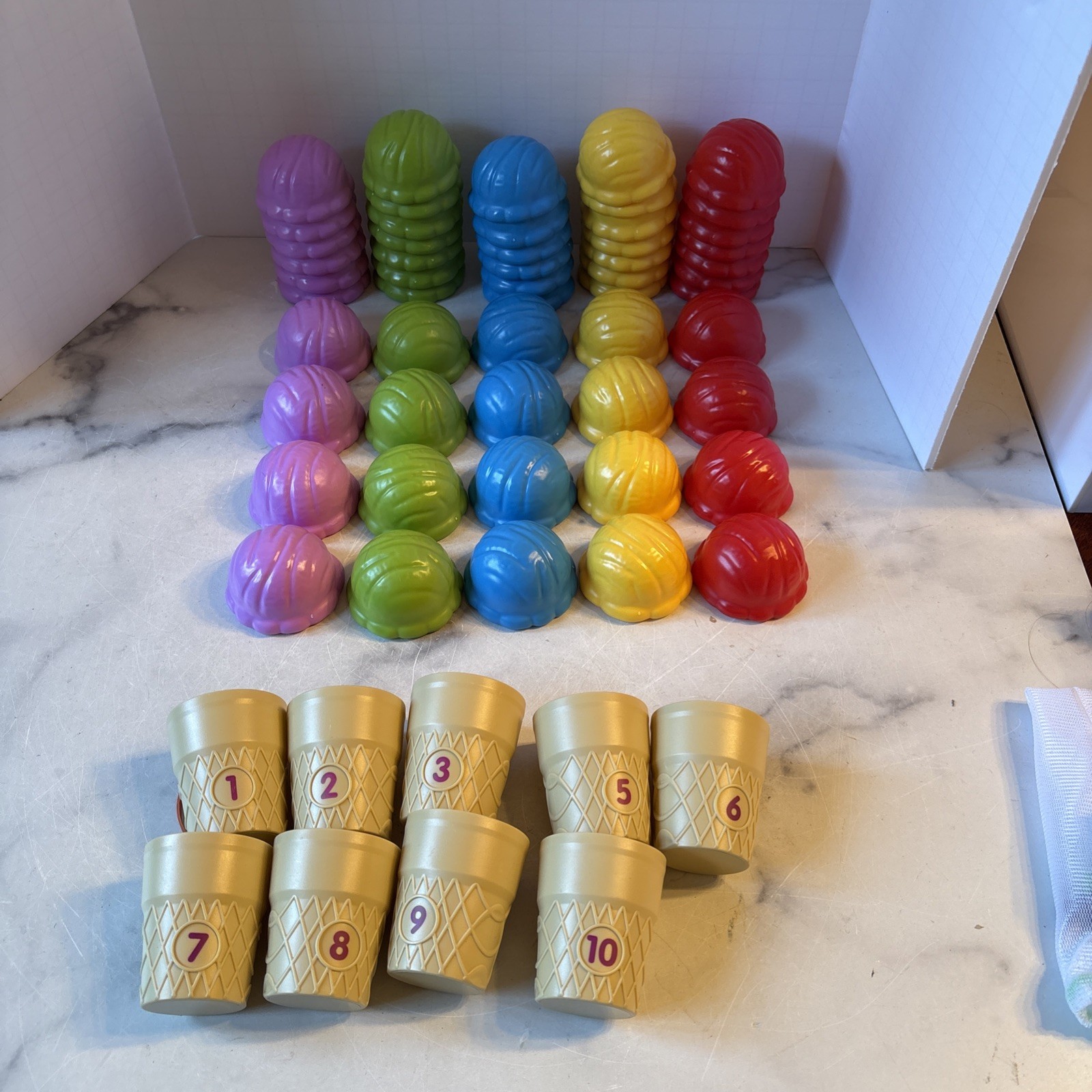 Lakeshore Learning Counting Cones Ice Cream Cones & Scoops – NOT COMPLETE