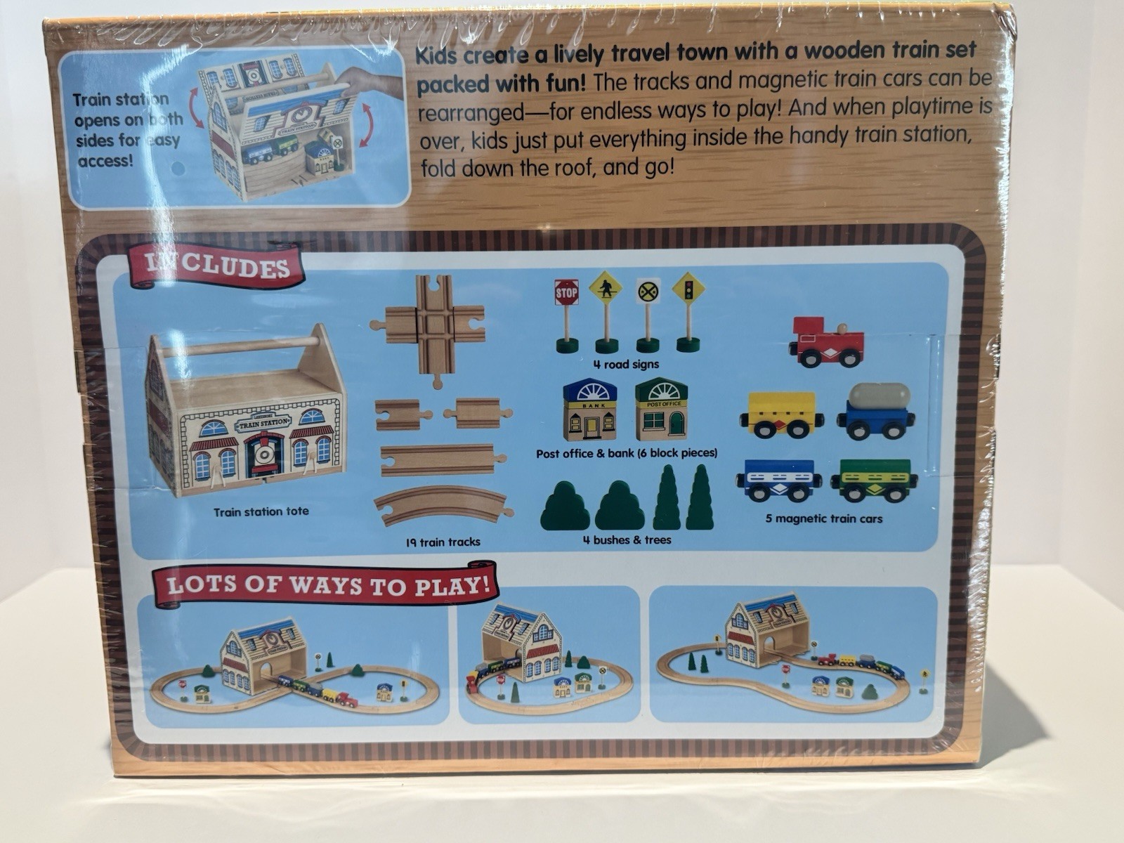 Lakeshore – Take Along Train Station – Includes 5 Magnetic Train Cars – New
