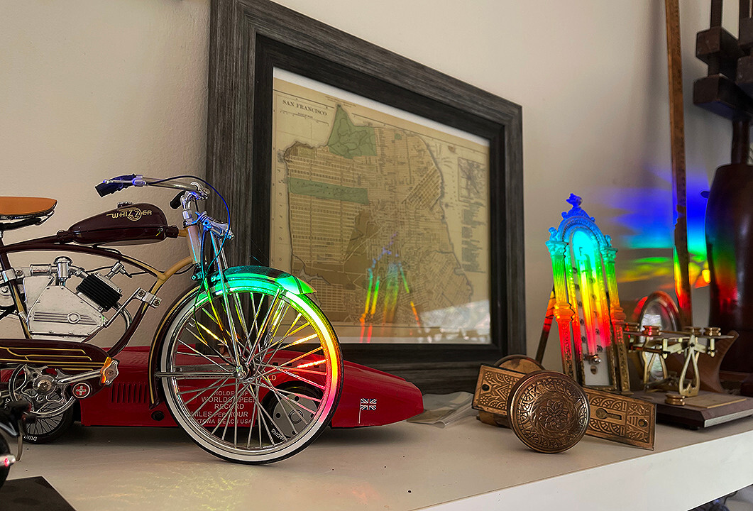 SUNLIGHTS Creative Educational Artistic Scientific Fun Toy Light Show Prism