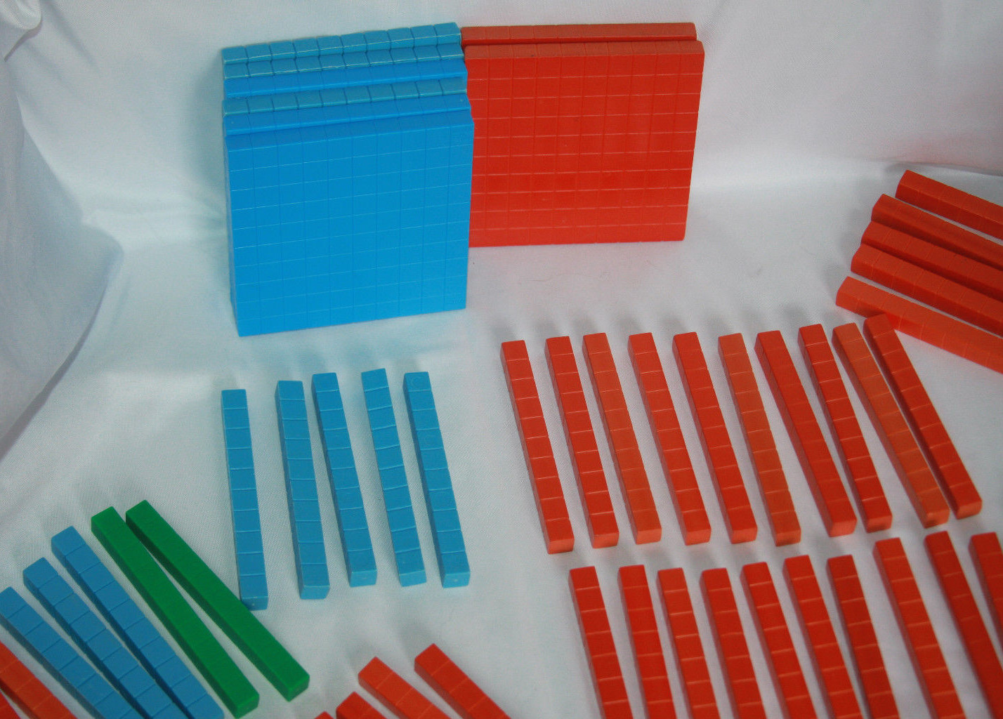 USL Math Manipulatives Blocks Tens Hundreds Fractions (71 Blocks) Arithmetic