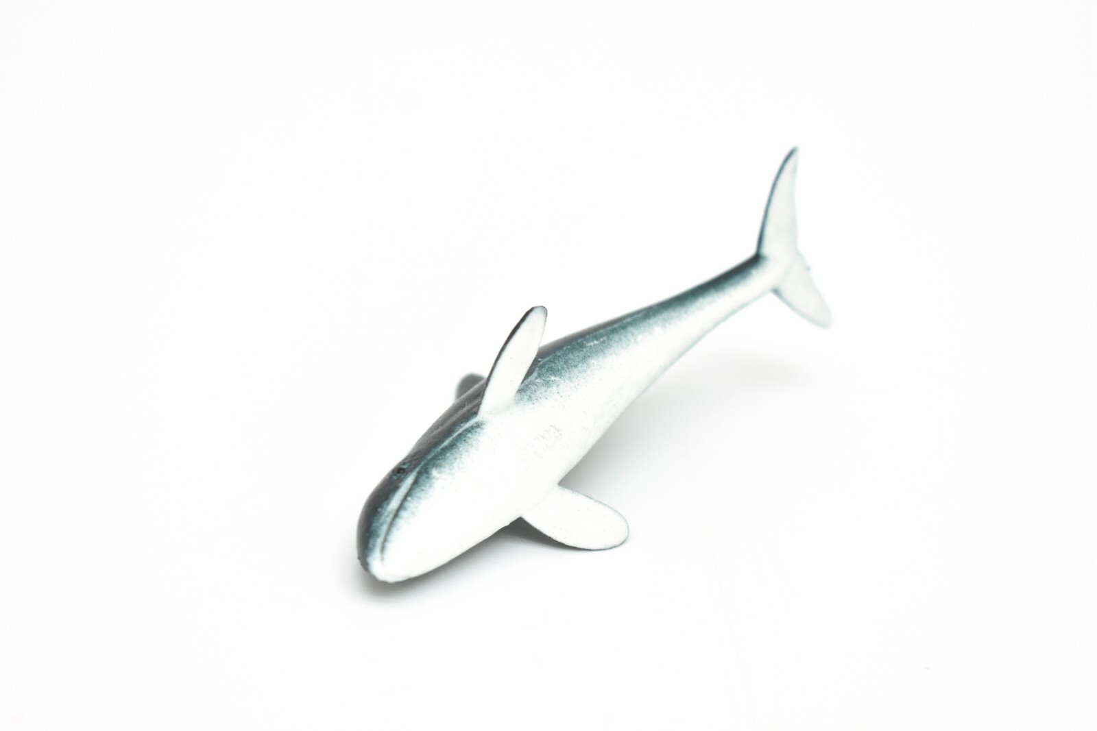 Orca, Killer Whale, Very Nice Rubber Replica 3-inch – F218 B36