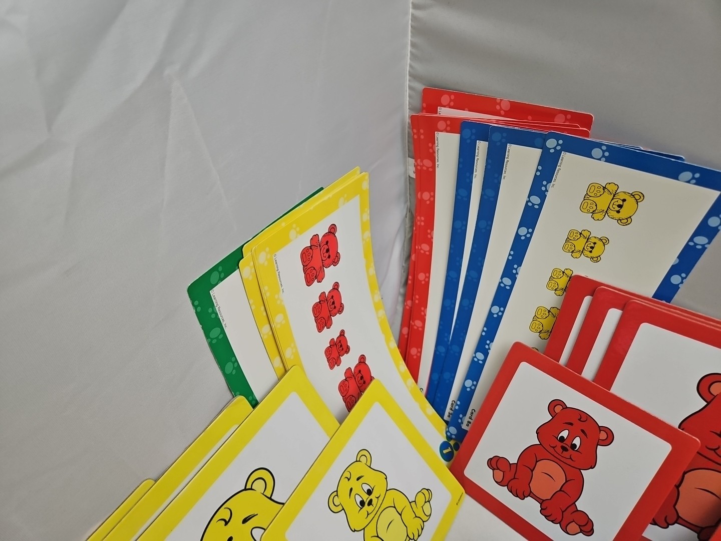 Lakeshore Learning My First Sorting Bears – Large/Small Bears w/Activity Cards