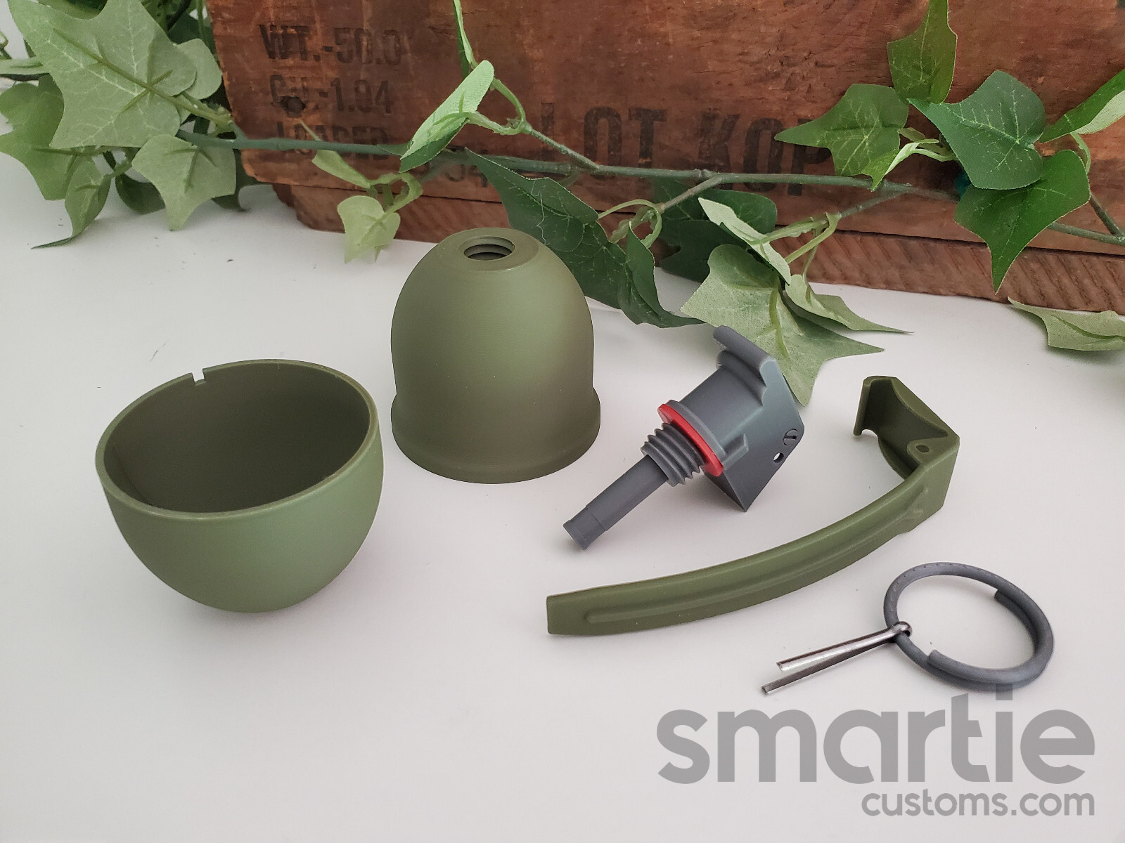 DUMMY MK1 WW2 Illumination Hand Grenade – Accurate Size Plastic Replica