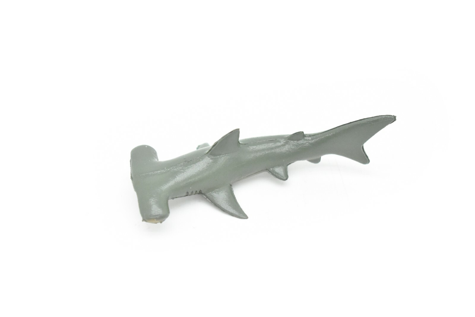 Hammerhead Shark, Curved, Very Nice Plastic Replica 3″ – F584 B34