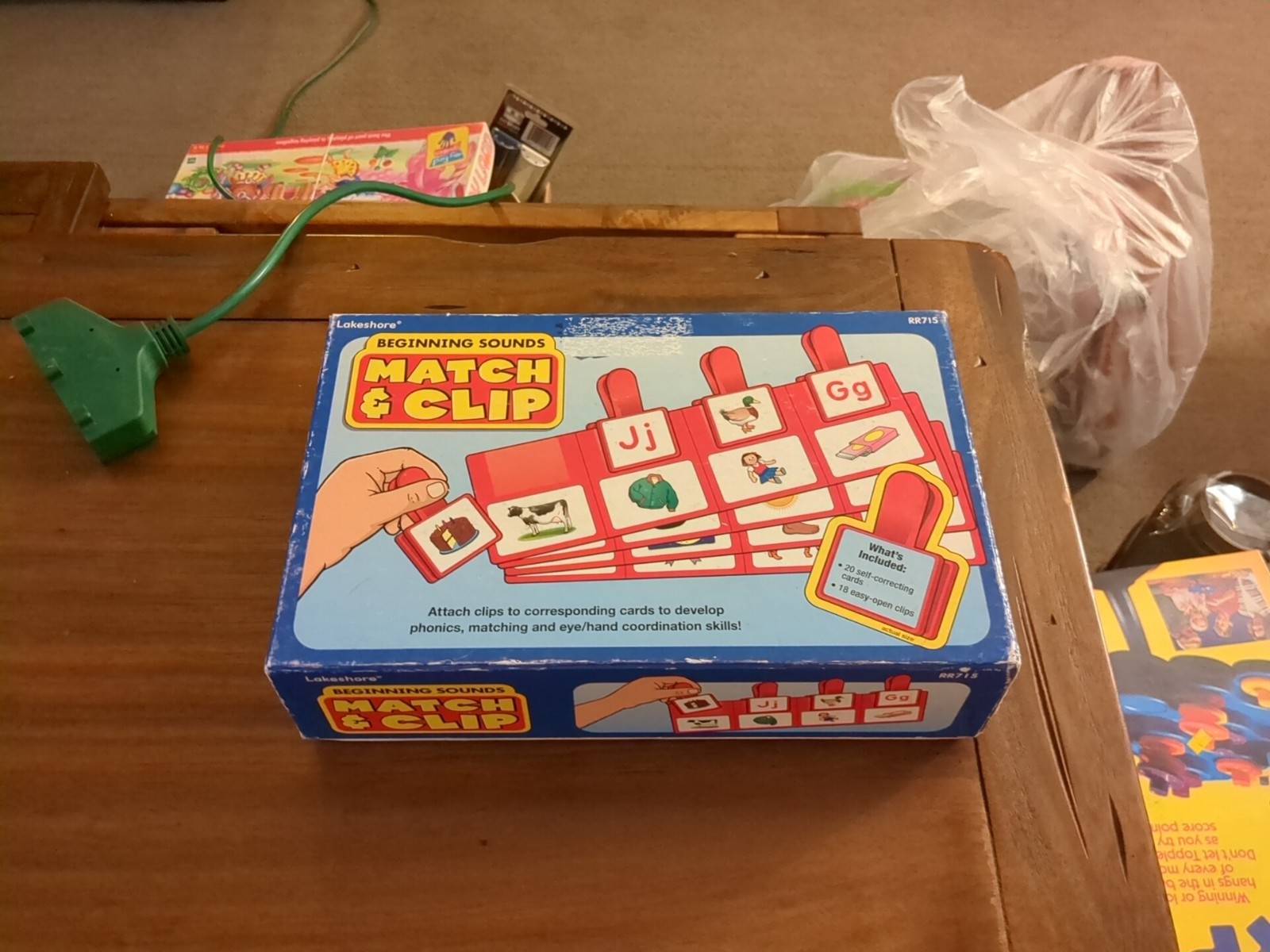 Lakeshore Match & Clip Beginning Sounds Reading Centers Complete Game Homeschool