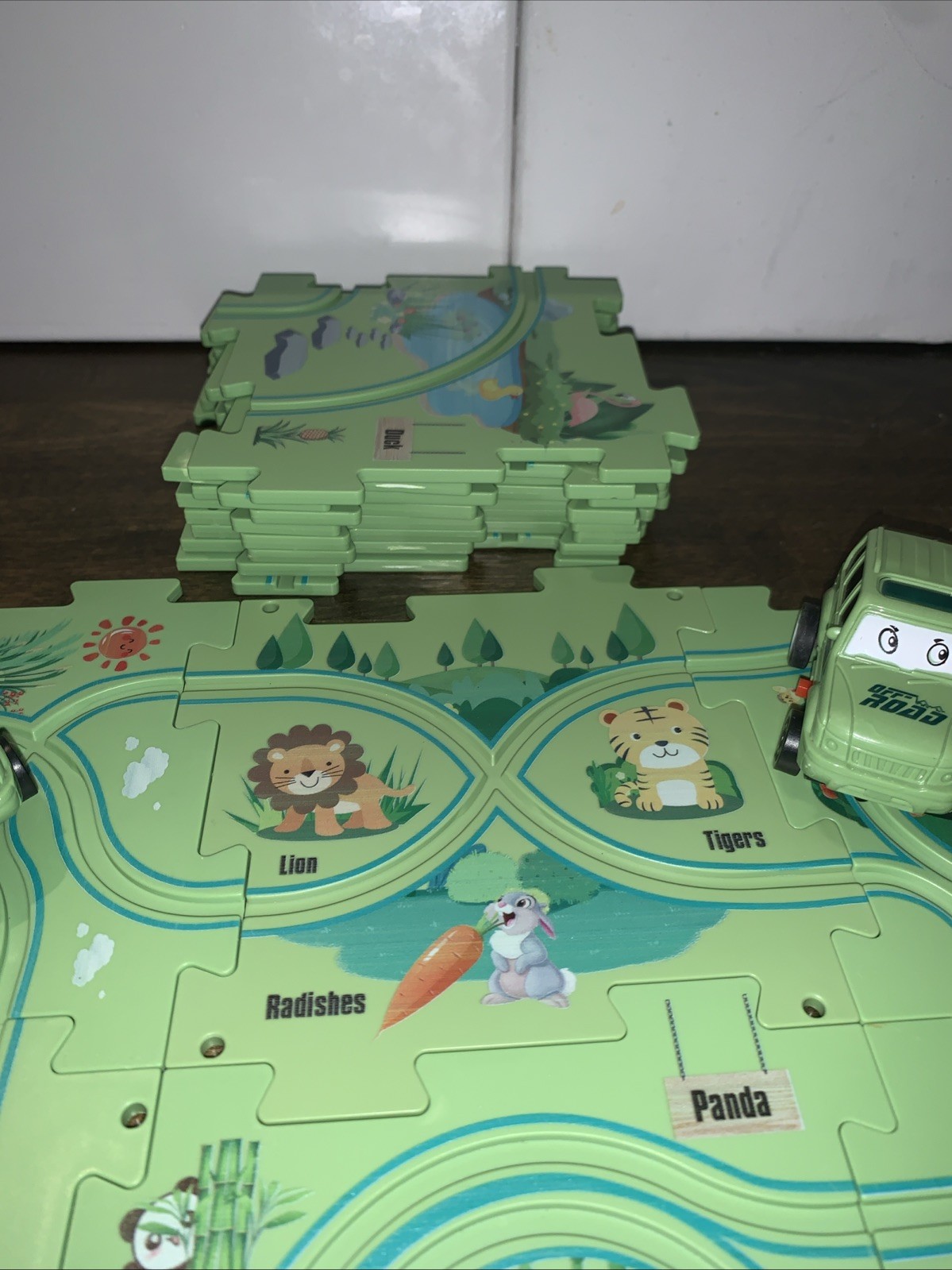 Rail Car Puzzle Game, Cute Car And Floor Puzzle Mat Set,15-piece Dinosaur theme