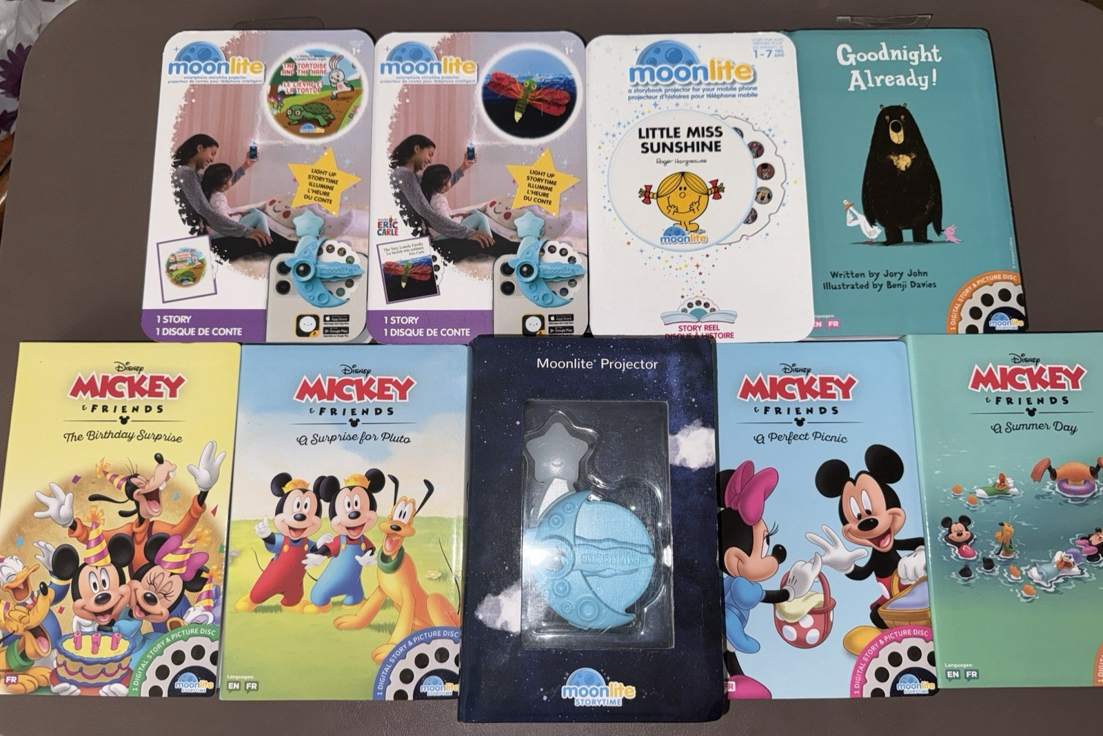 Lot of 8 Moonlite Story Reels & 1 Story Projector – 4 Disney Mickey -Sealed