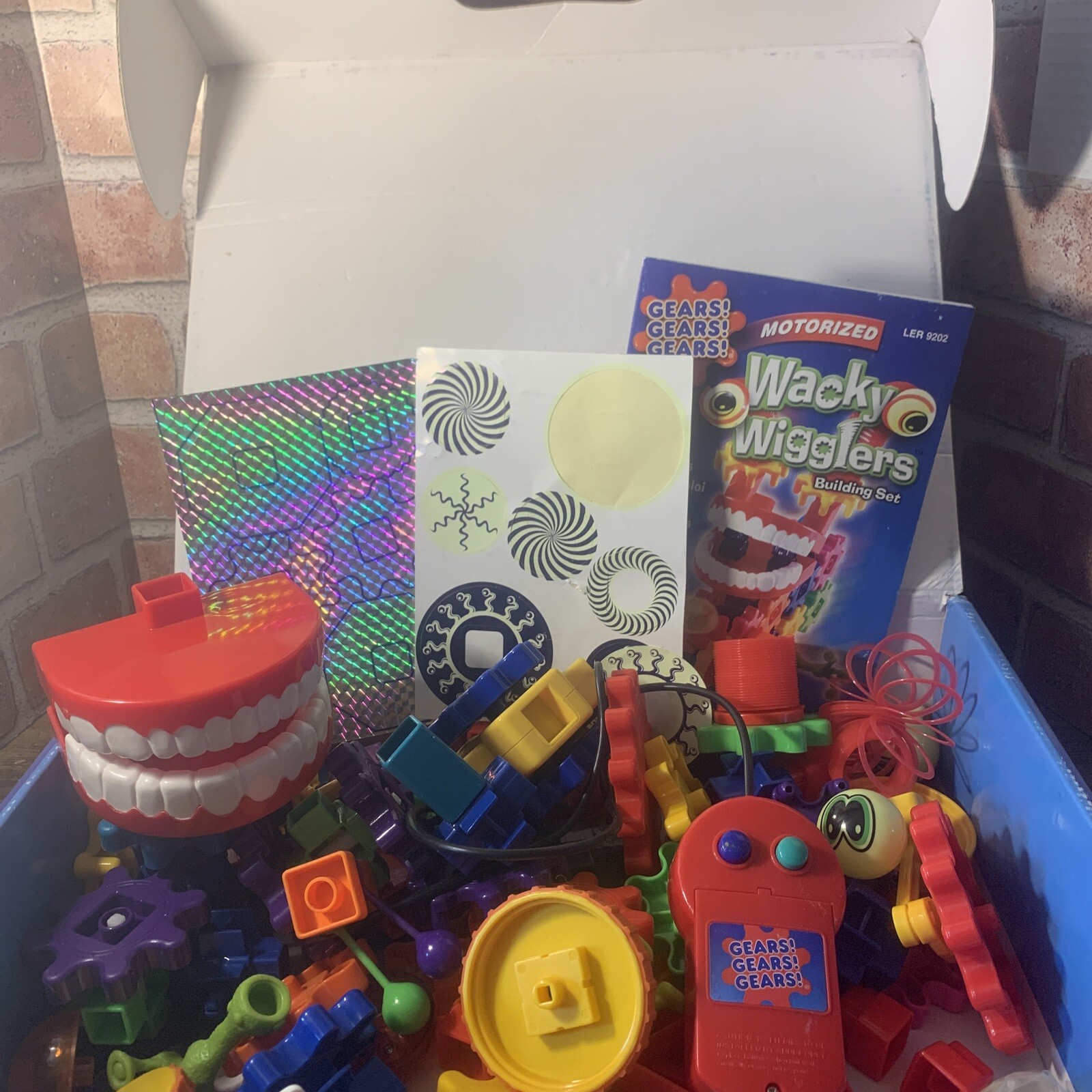 COMPLETE Wacky Wigglers 127pc Buliding Set Motorized WORK Gears Creatures Lights
