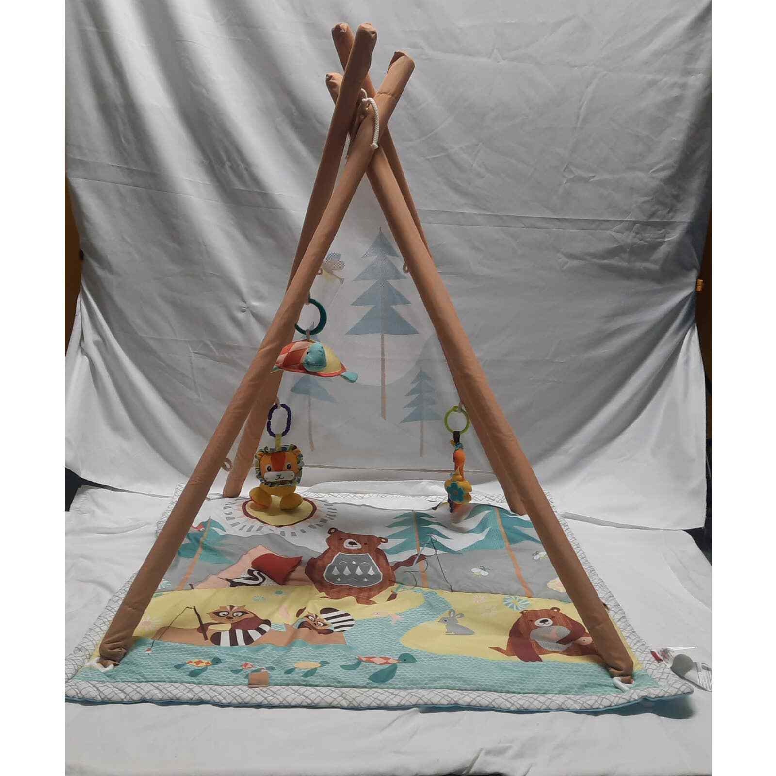 Skip Hop baby teepee activity play mat with play toys