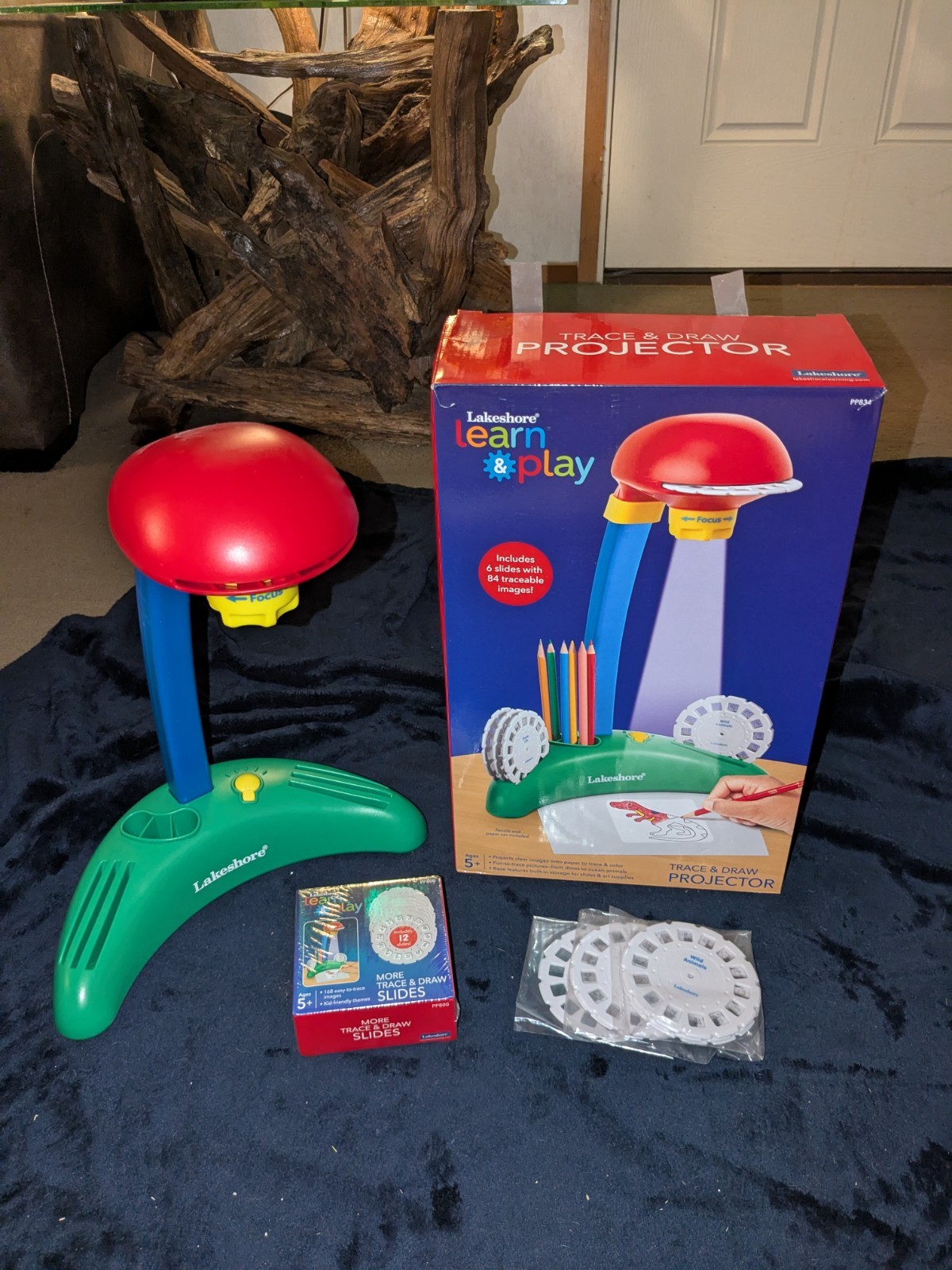 Lakeshore Learning Trace & Draw Projector w/ 18 Slides 252 Traceable Images New