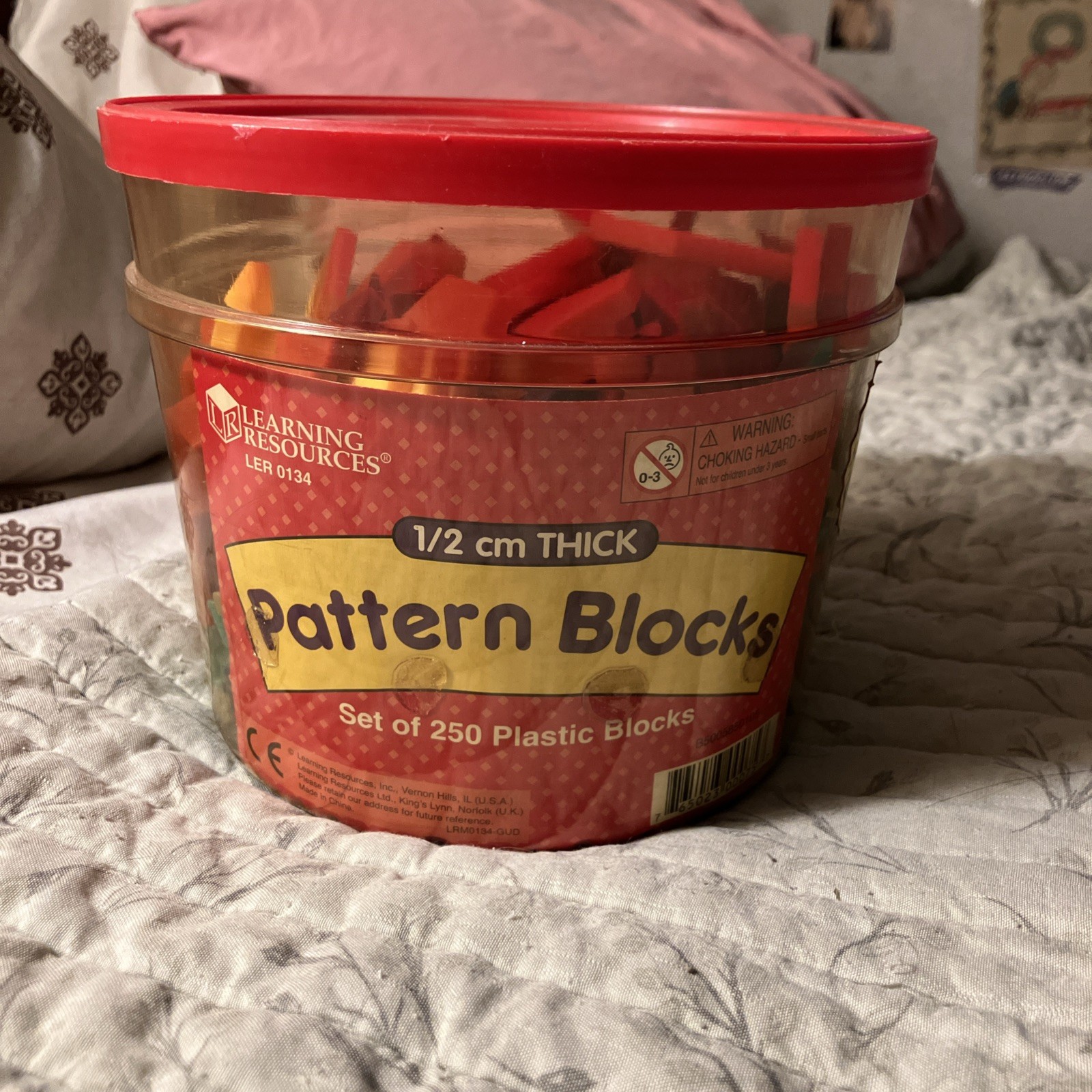 Learning Resources Pattern Block 1/2 cm Thick 250 Brightly Colored Plastic Block