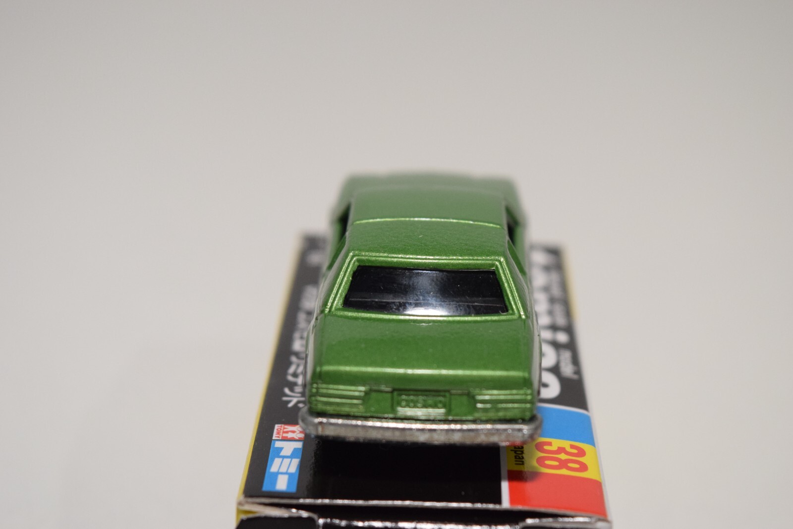 A94 1:64 3 INCH TOMICA TOMY 38 MAZDA COSMO L LIMITED MET. GREEN MIB