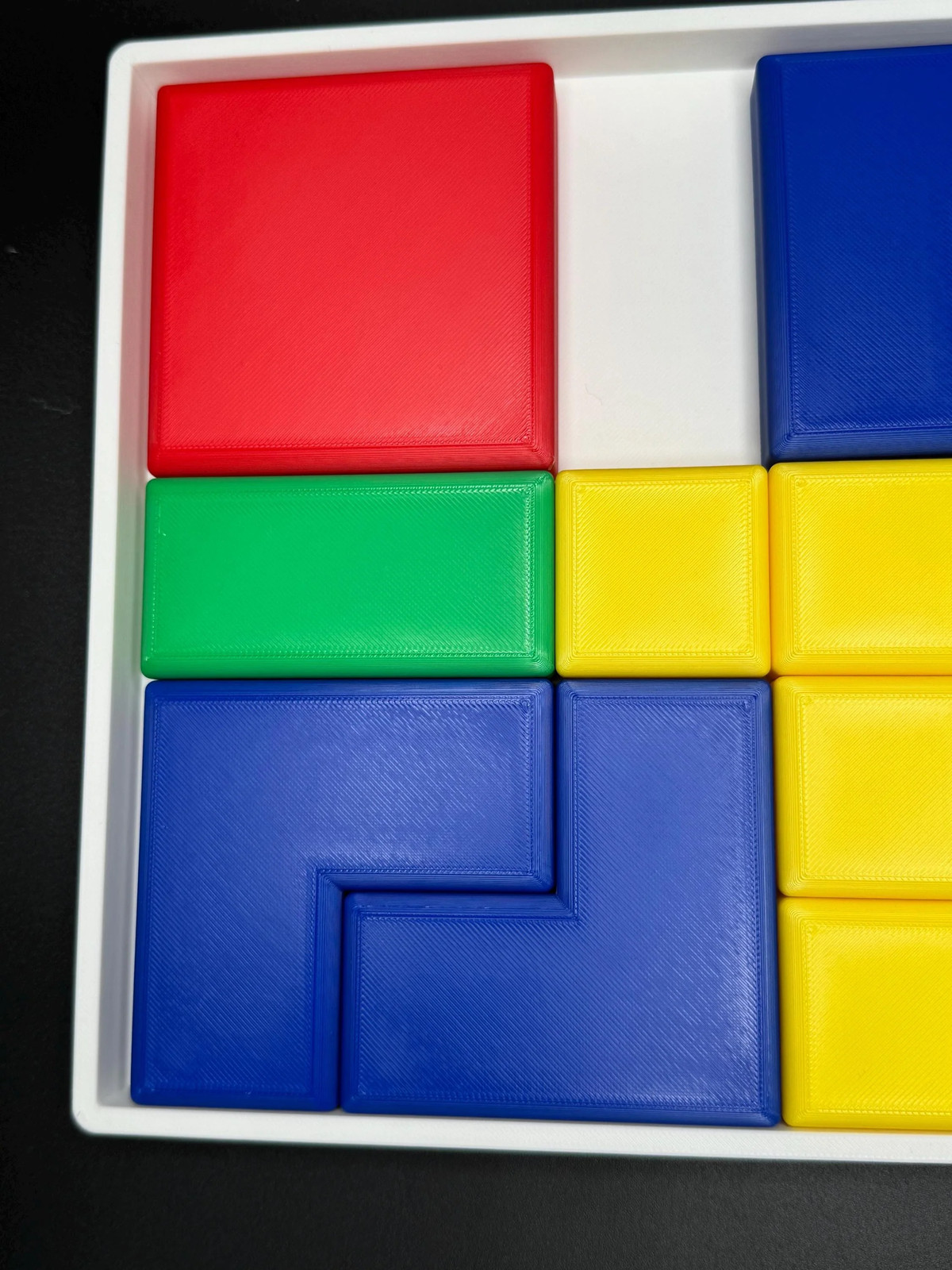 Traffic Jam Puzzle – Modern Recreation of 1931s Sliding Puzzle – Large 3D