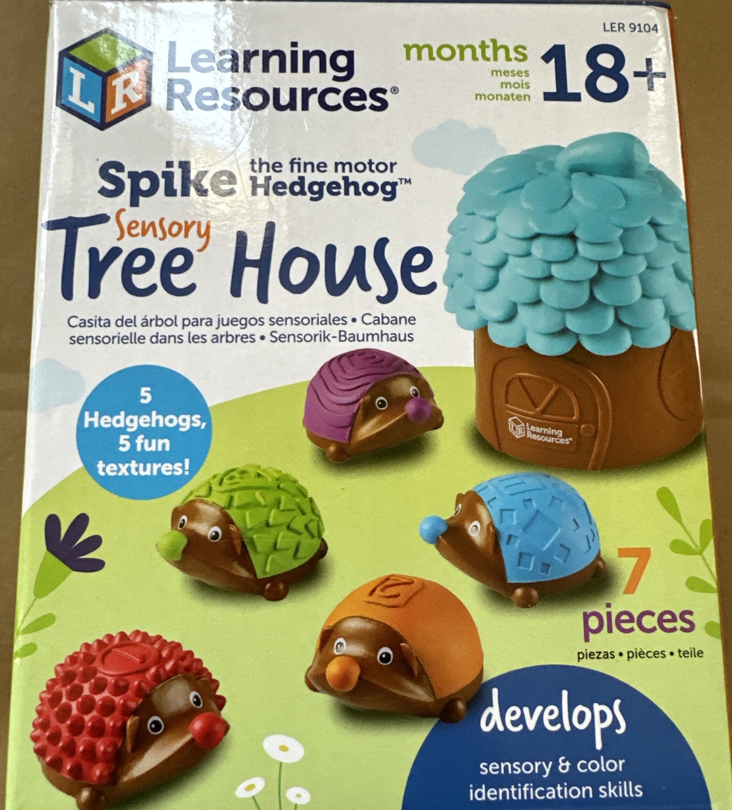 Learning Resources Spike the Fine Motor Hedgehog Sensory Tree House New