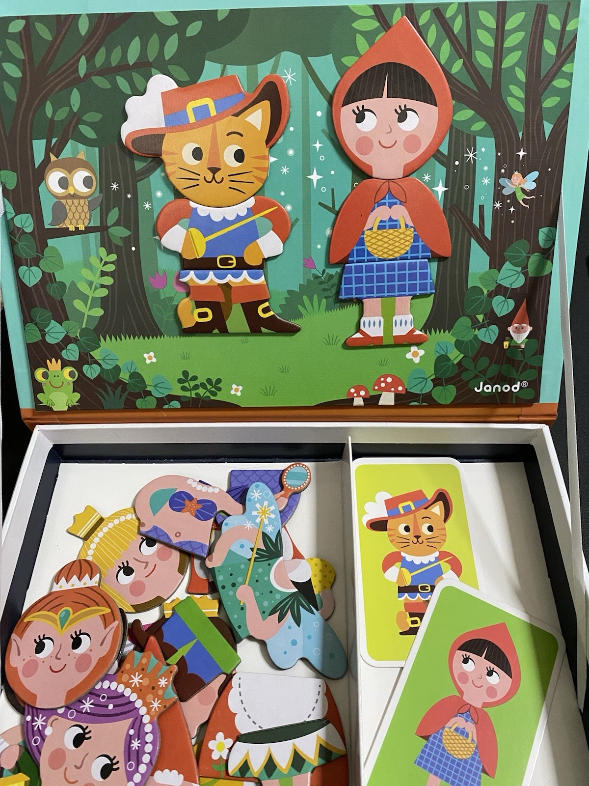 Janod Fairytale Magnetic Puzzle Activity 40 Pieces Ages 3-8