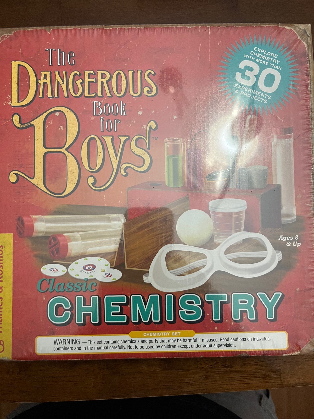 The Dangerous Book for Boys Classic Chemistry Science Kit 2009 New Sealed Girls2