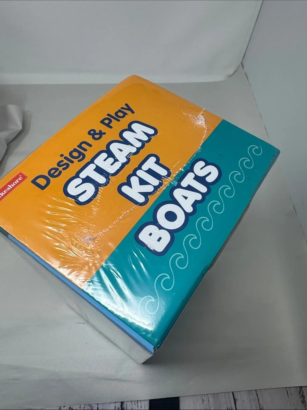 LAKESHORE DESIGN & ENGINEER STEAM KIT BOATS BUILDS 10 HOMESCHOOL ARTS & CRAFTS