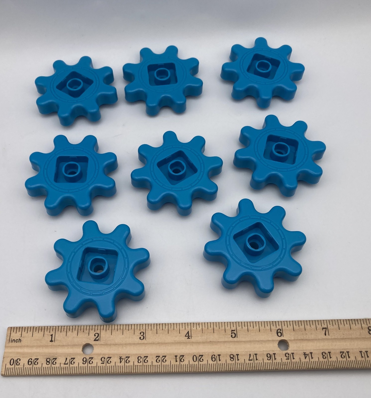 Learning Resources Gears! Gears! Gears! Replacement Pieces BLUE GEARS Lot of 8