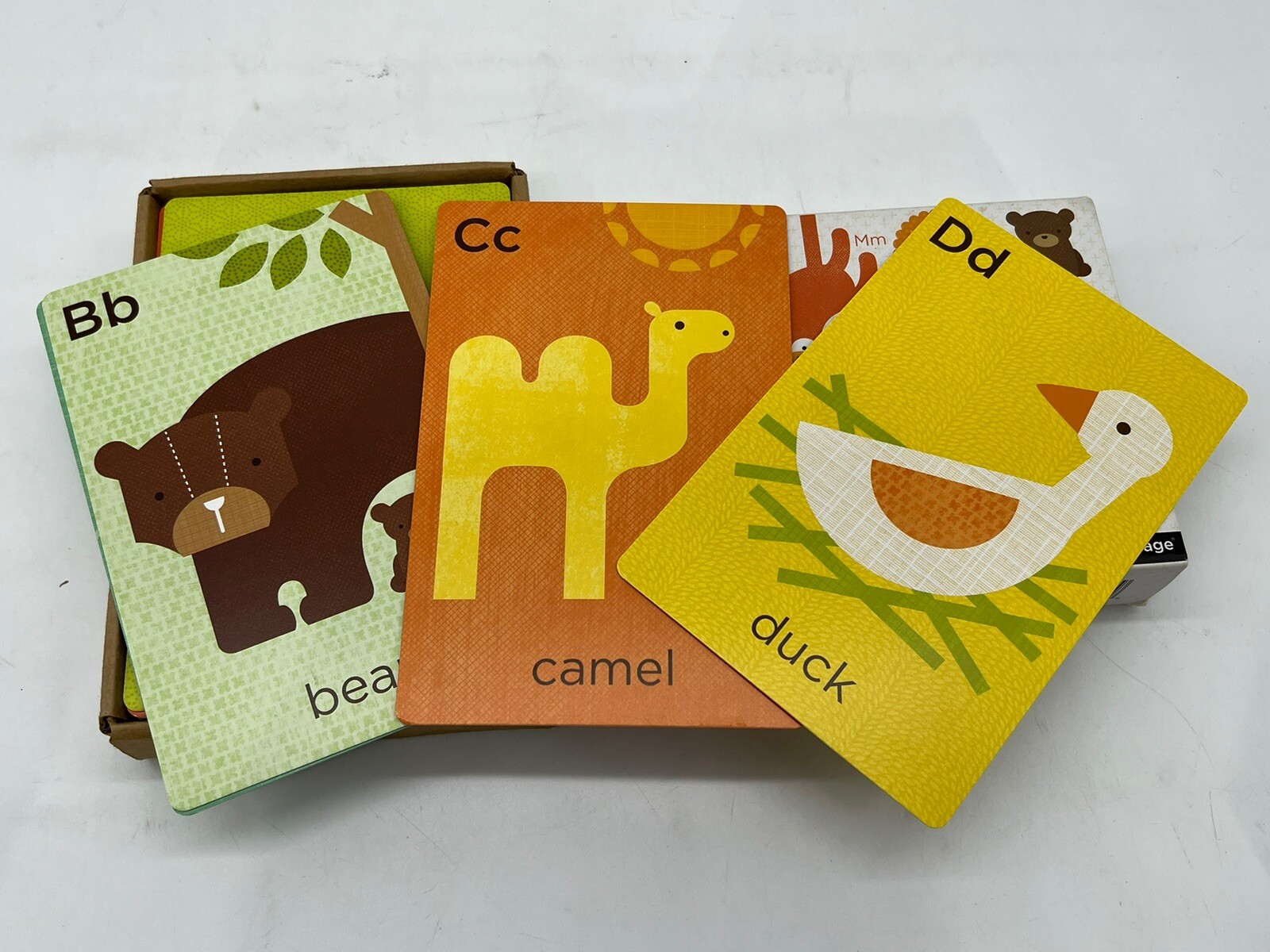 Petit Collage Alphabet Art On the Go A-Z 26 large flash cards Animals