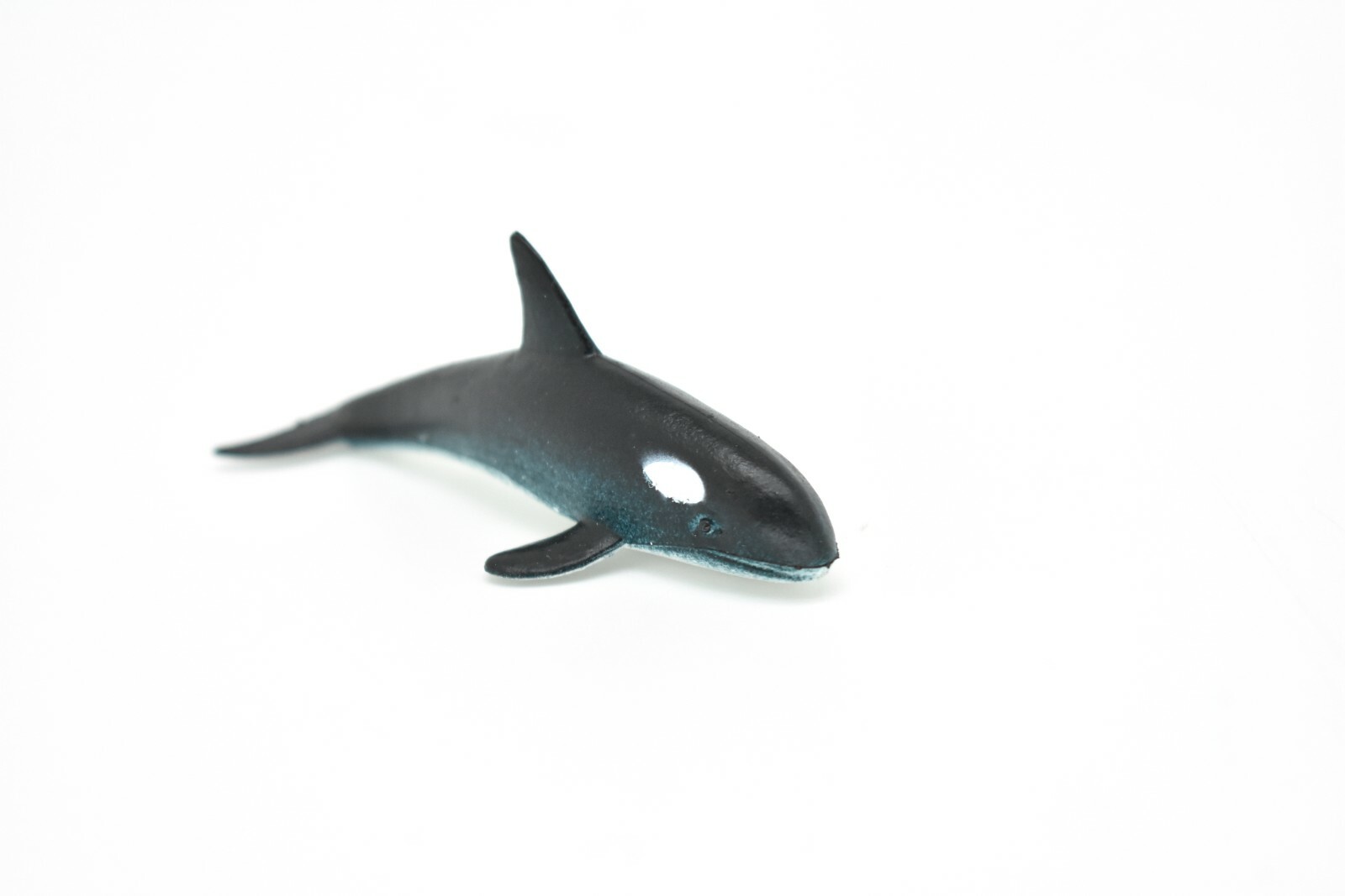 Orca, Killer Whale, Very Nice Rubber Replica 3-inch – F218 B36