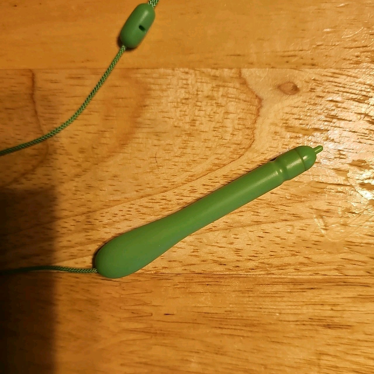 Leapster Explorer LeafFrog Handheld Learning Game Console With Stylus.