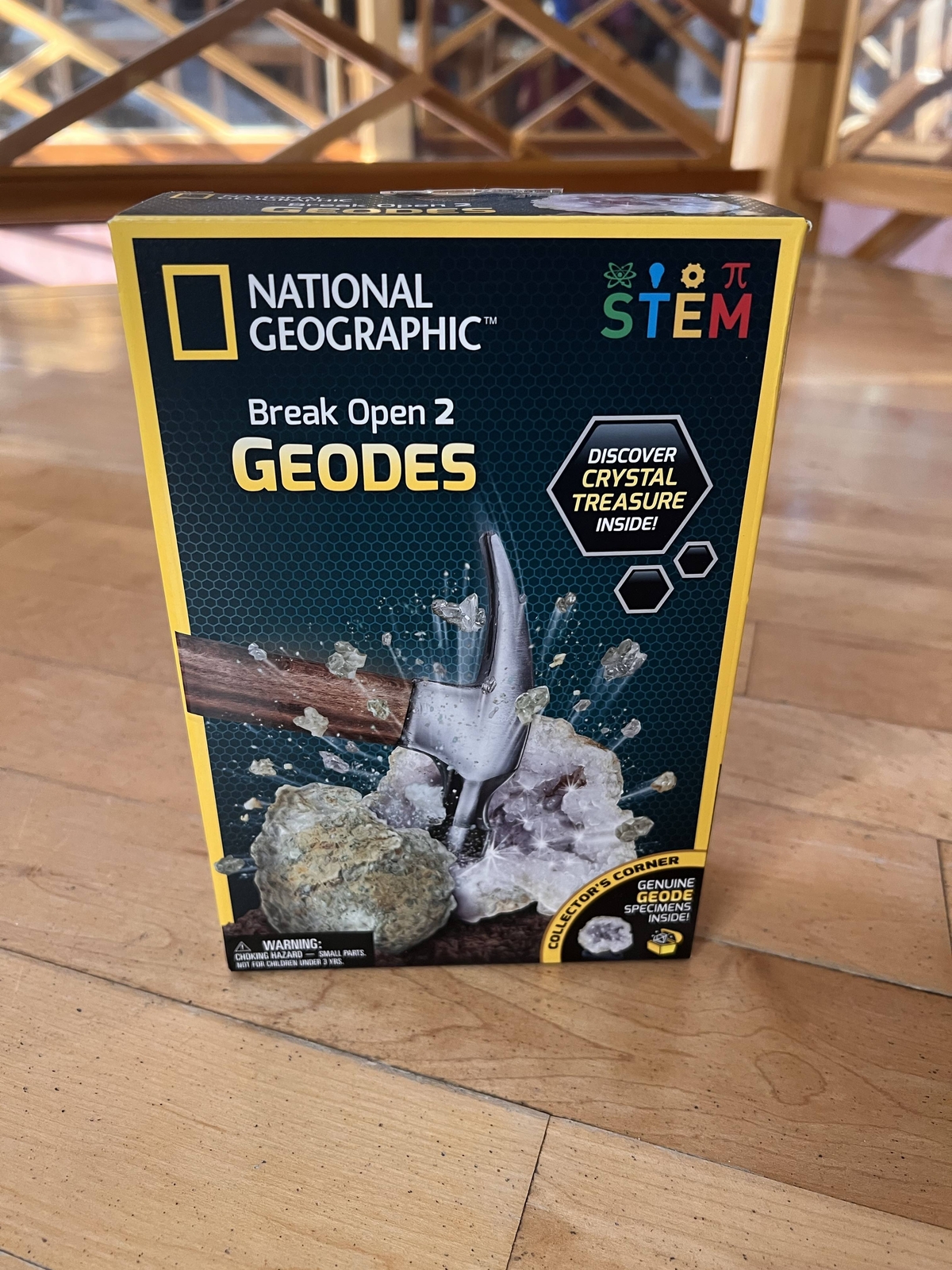 National Geographic Break Your Own Geode Kit