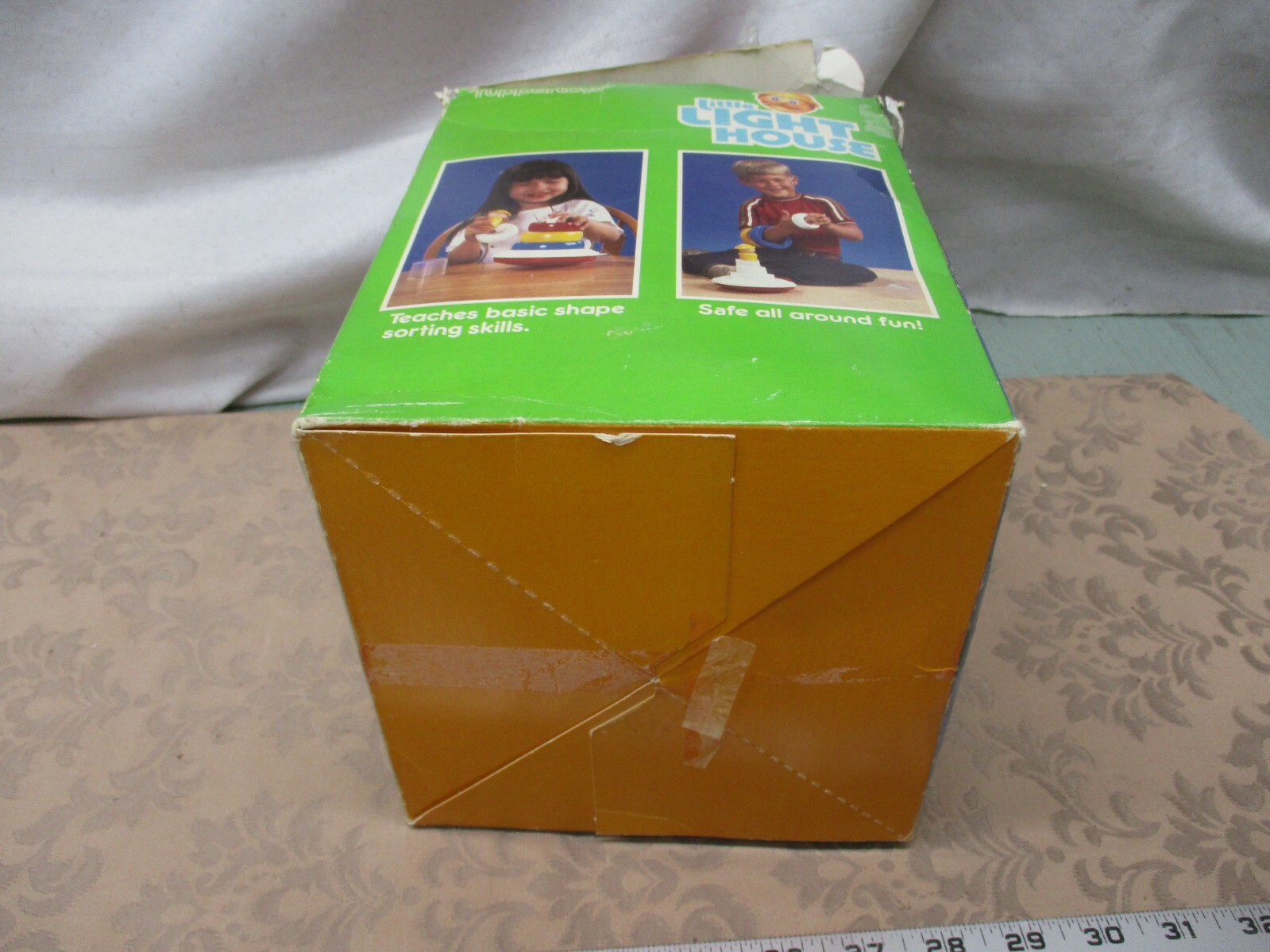 Vintage Tupperware CHILDRENS Tuppertoys Little Lighthouse Shape Sorter Bath Toy