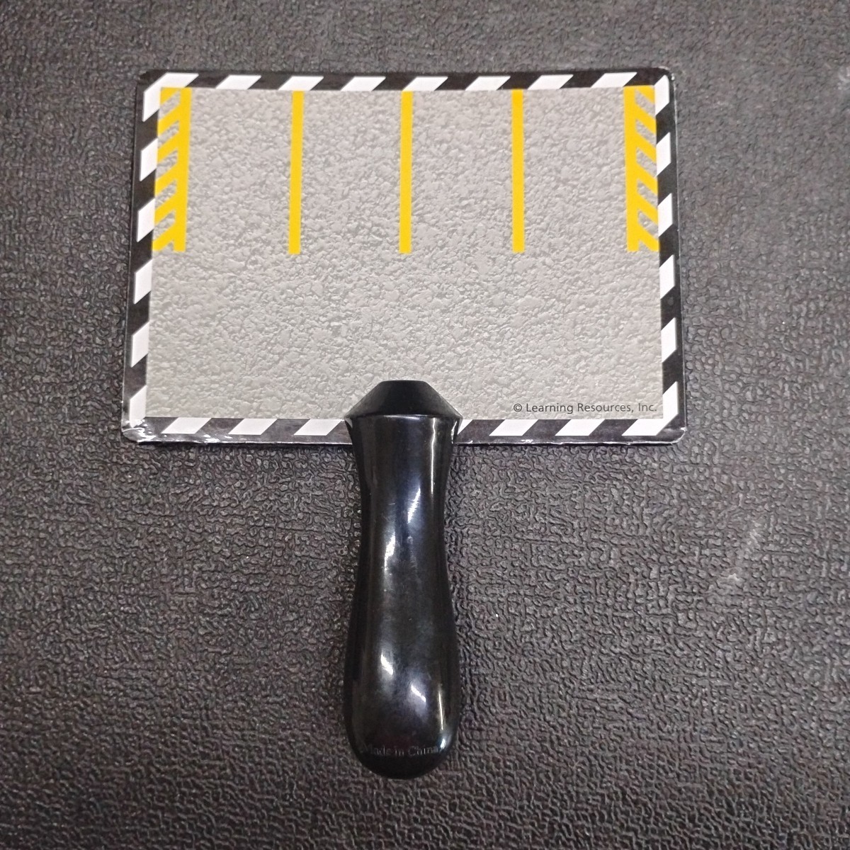 Learning Resources Magnetic Cars Plastic Handheld Answer Board