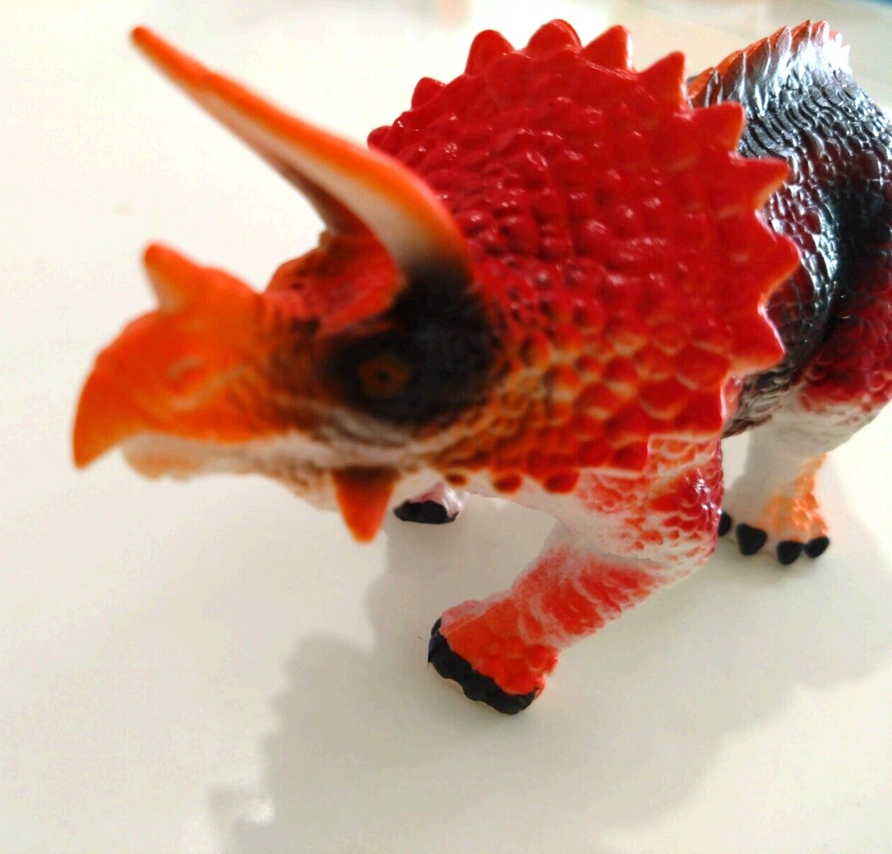 Dinosaur World Junior, Figure, Triceratops, Realistic Skin, PVC, 5×4×15cm