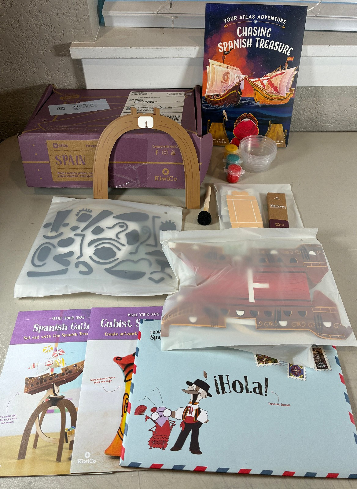 New Open Box Kiwi Co Atlas Crate SPAIN Themed Educational Set Kit 100% Complete