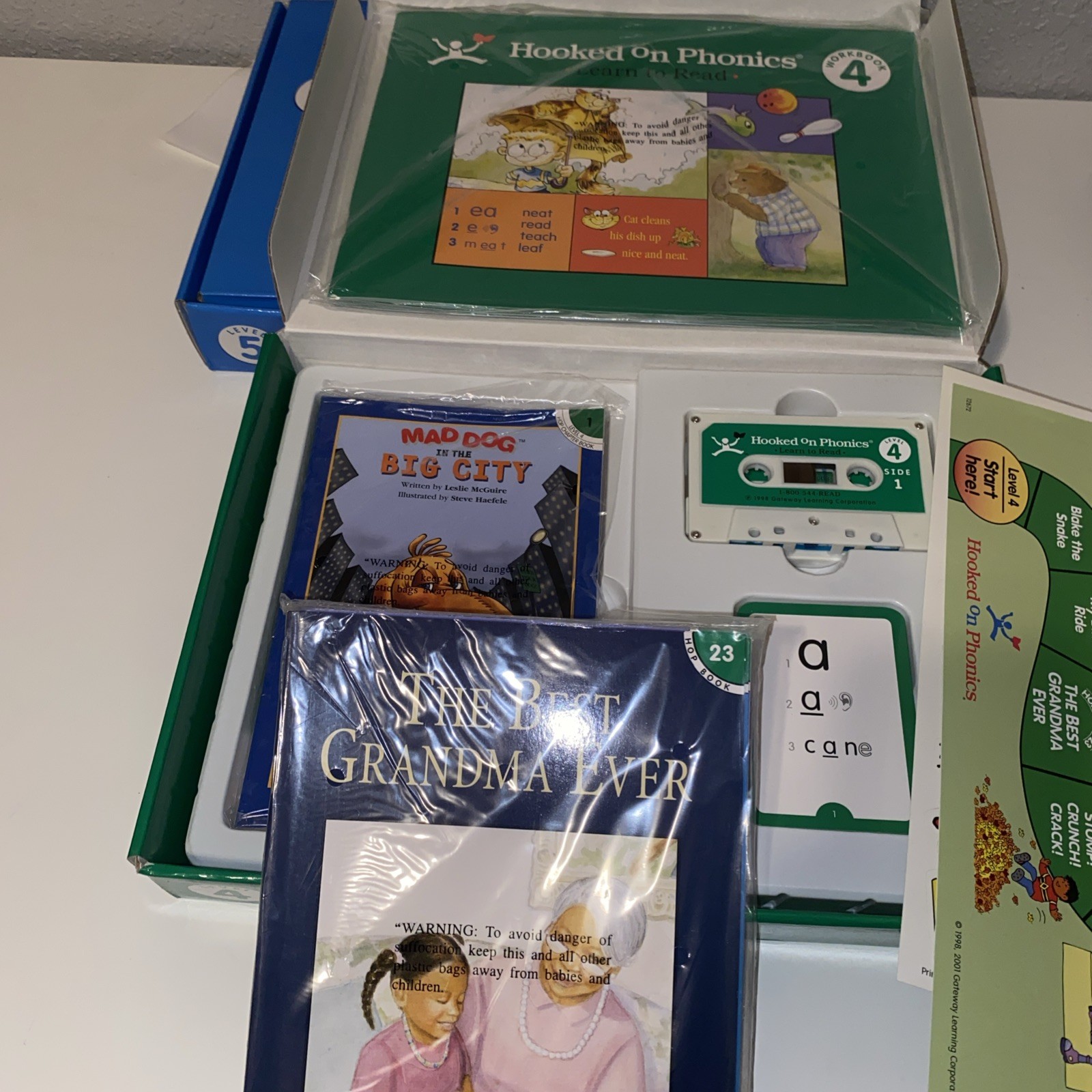 Hooked On Phonics~ Learn to Read Levels 3, 4, 5 With Cassettes