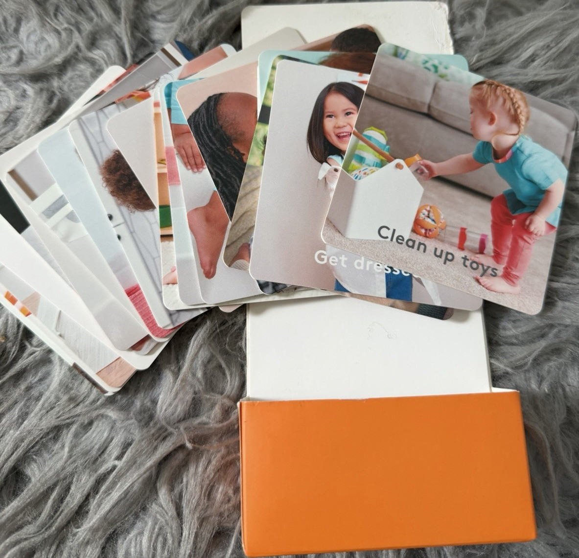 Lovevery kids Flash Cards Set, Multicolor Picture Cards, Orange Box