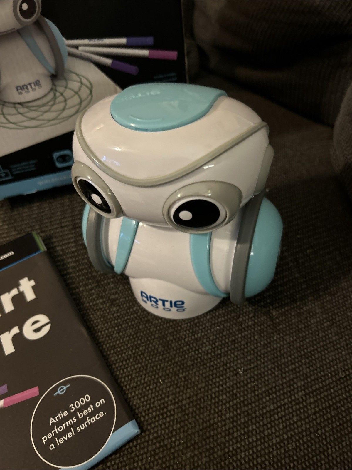Educational Insights Artie 3000 Coding & Drawing Robot, STEM Toy, Gift Boys Girl