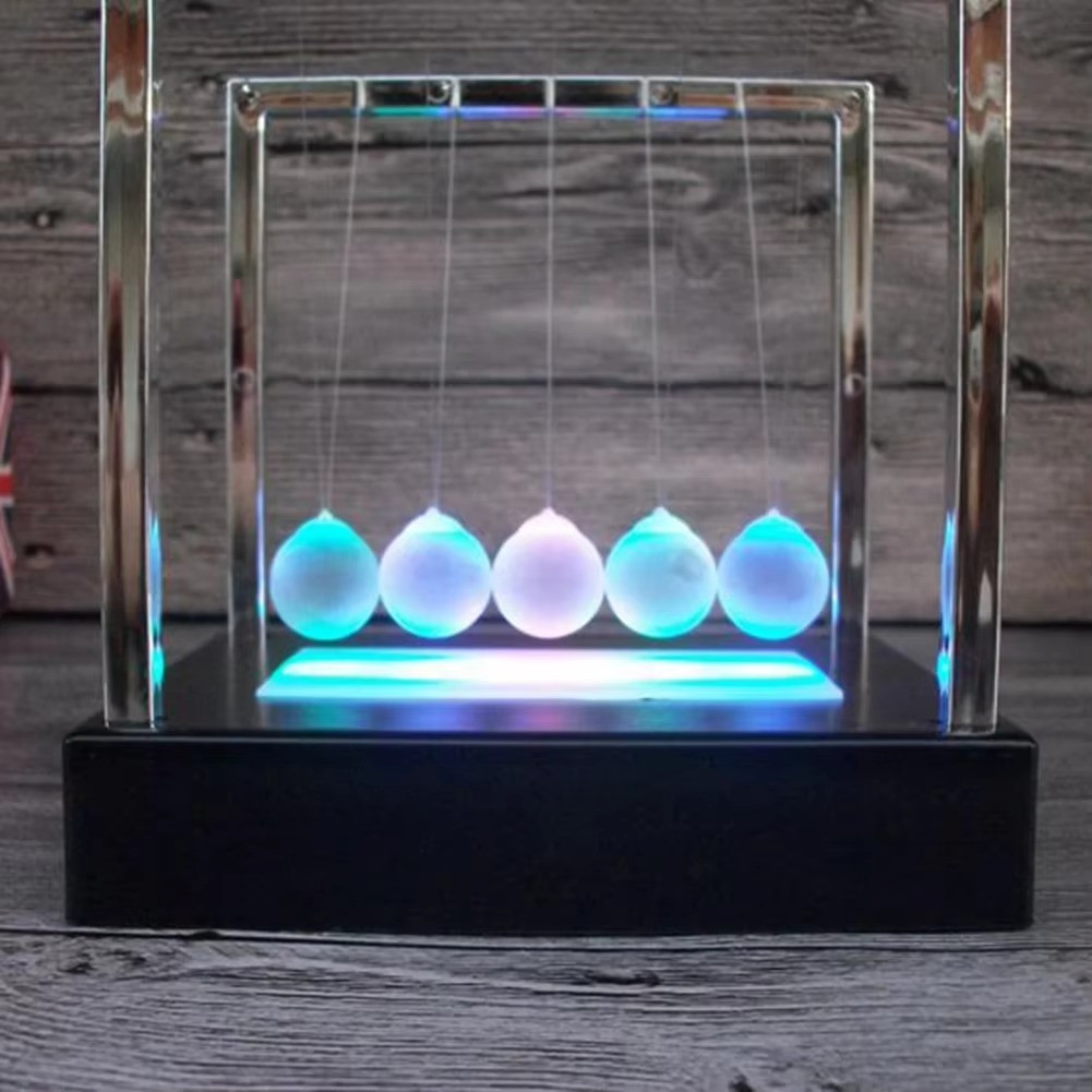 LED Newton’s Cradle – The Ultimate Kinetic Art Piece!