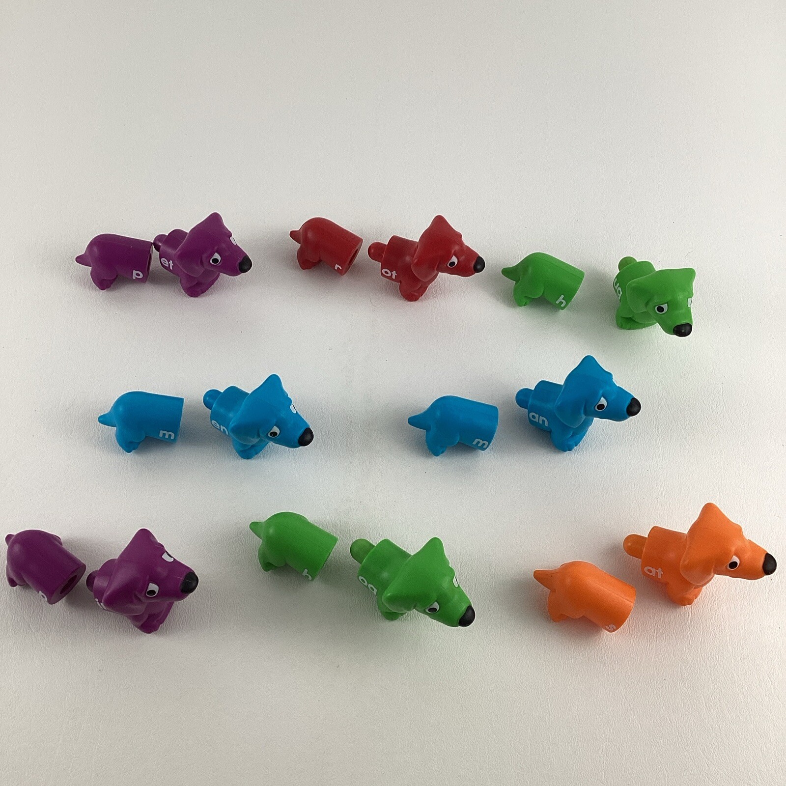 Learning Resources Snap N Learn Rhyming Pups Vocabulary Weiner Dog Pop Apart Toy