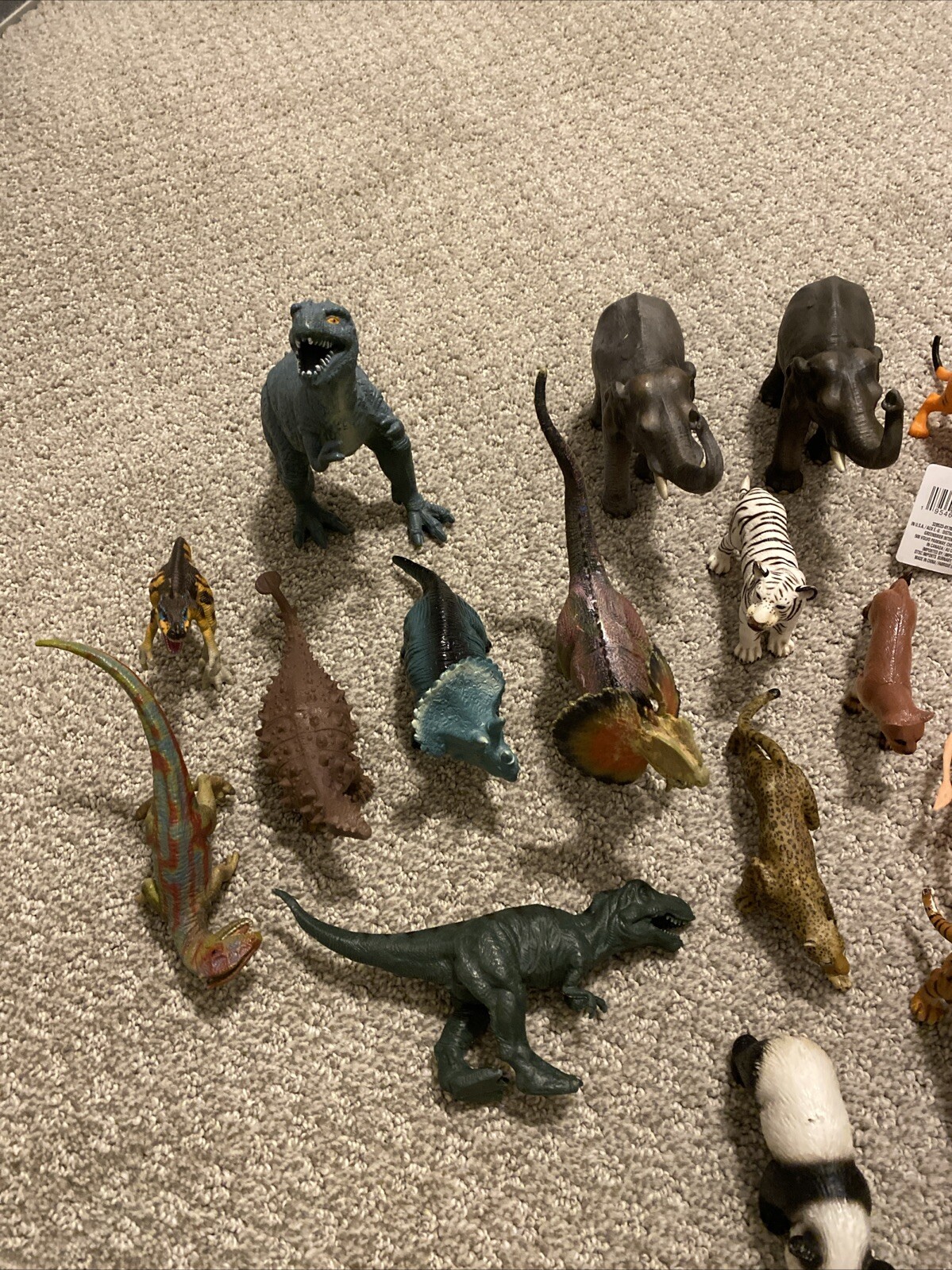 NWT Animal Replicas From Planet Earth & Wild Creatures Dinosaurs, Beetles, Safri