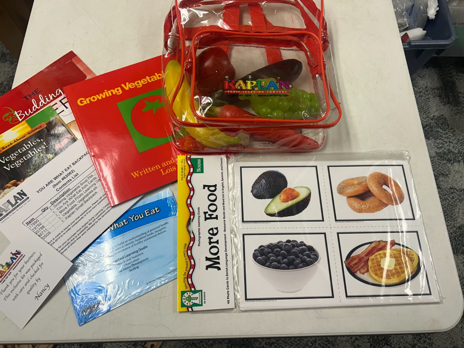 KAPLAN EARLY LEARNING GROWING VEGETABLE SOUP FOOD LEARNING STORYTELLING BACKPACK