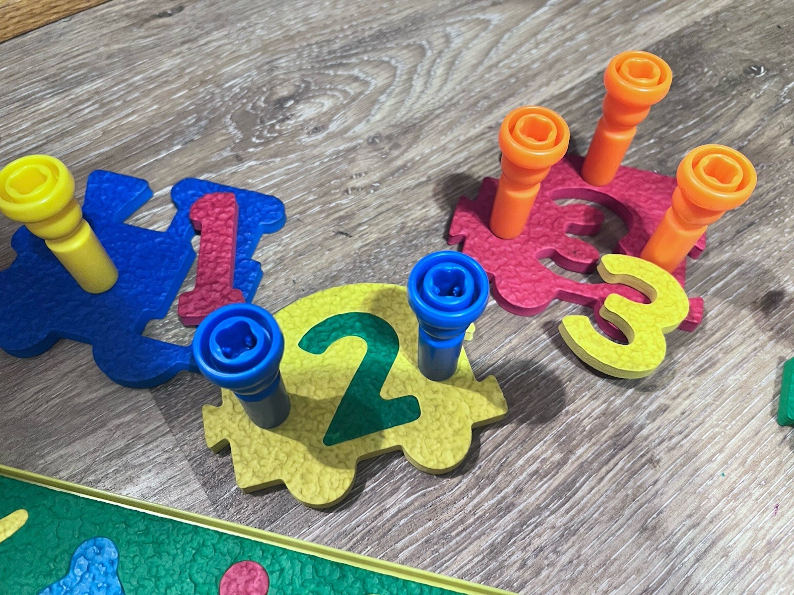 Lauri Board with Pegs Educational Counting & Sorting Toy for Early Childhood Lot