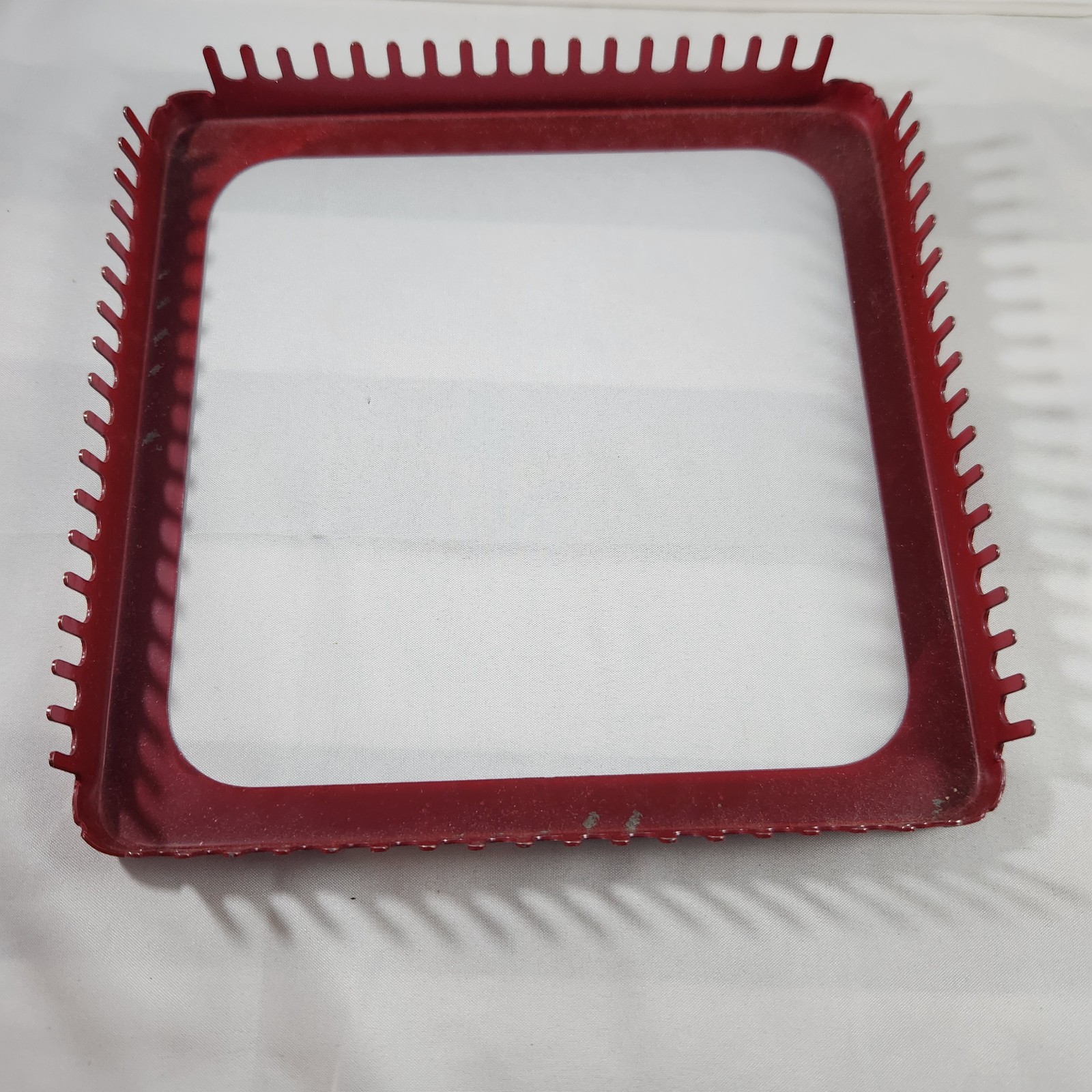 Nelly Bee Product Vintage Metal Weaving Loom Art 102