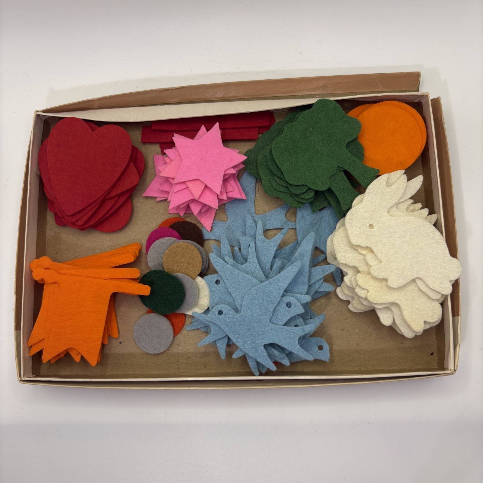 Vintage 1970 Milton Bradley Felt Cut-Outs Early Childhood Enrichment Numbers USA