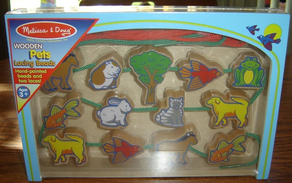 Melissa & Doug Pets Lacing Beads Set – Brand New