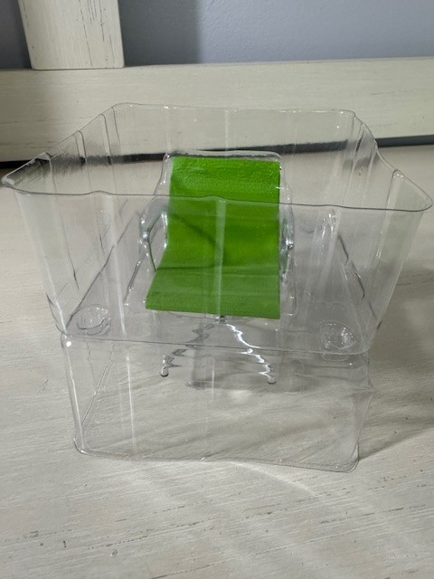 Reina 1/12 Designers Chair Design Interior Collection Vol. 3 no. 7 Green chair
