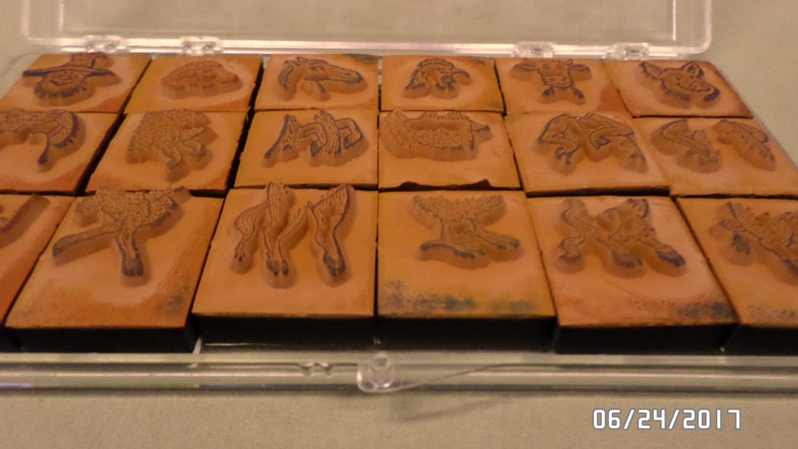 2299M Rubber Stamp 18 Piece Set Farmer & Farm Animals TEACHING FIGURES EXC !!